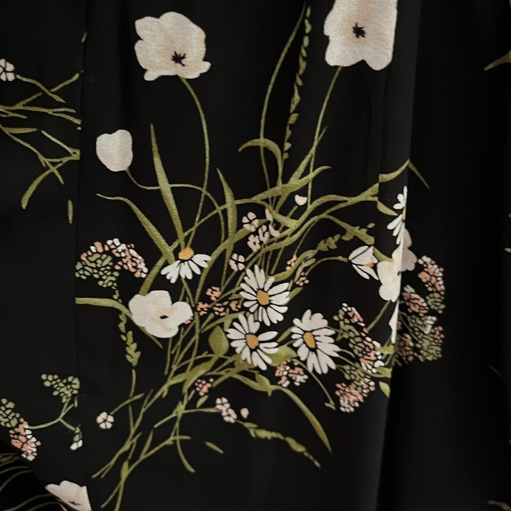 Reformation Kourtney dress - Picture 11 of 11